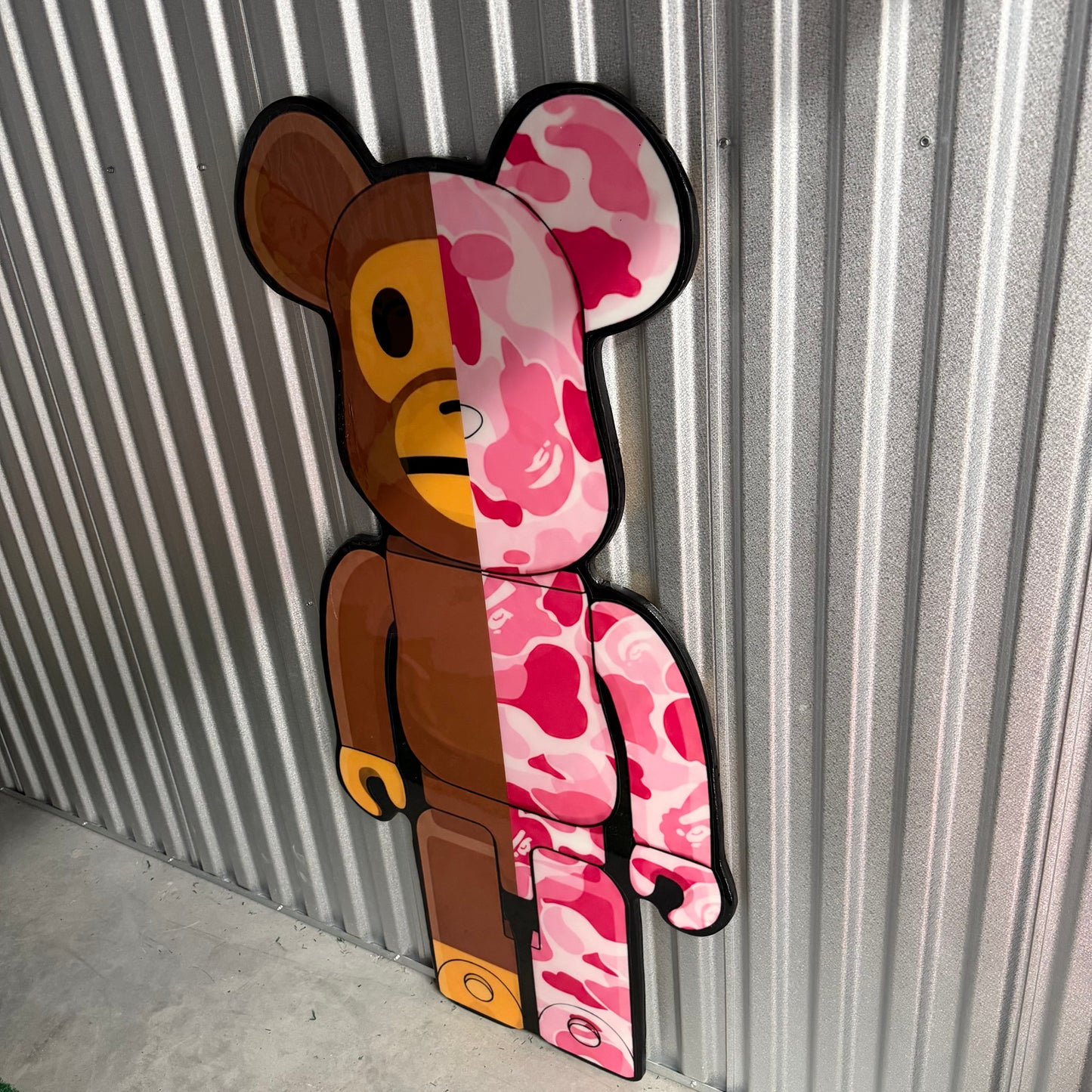 BEARBRICK / BAPE INSPIRED TABLE - PINK (4'x2')