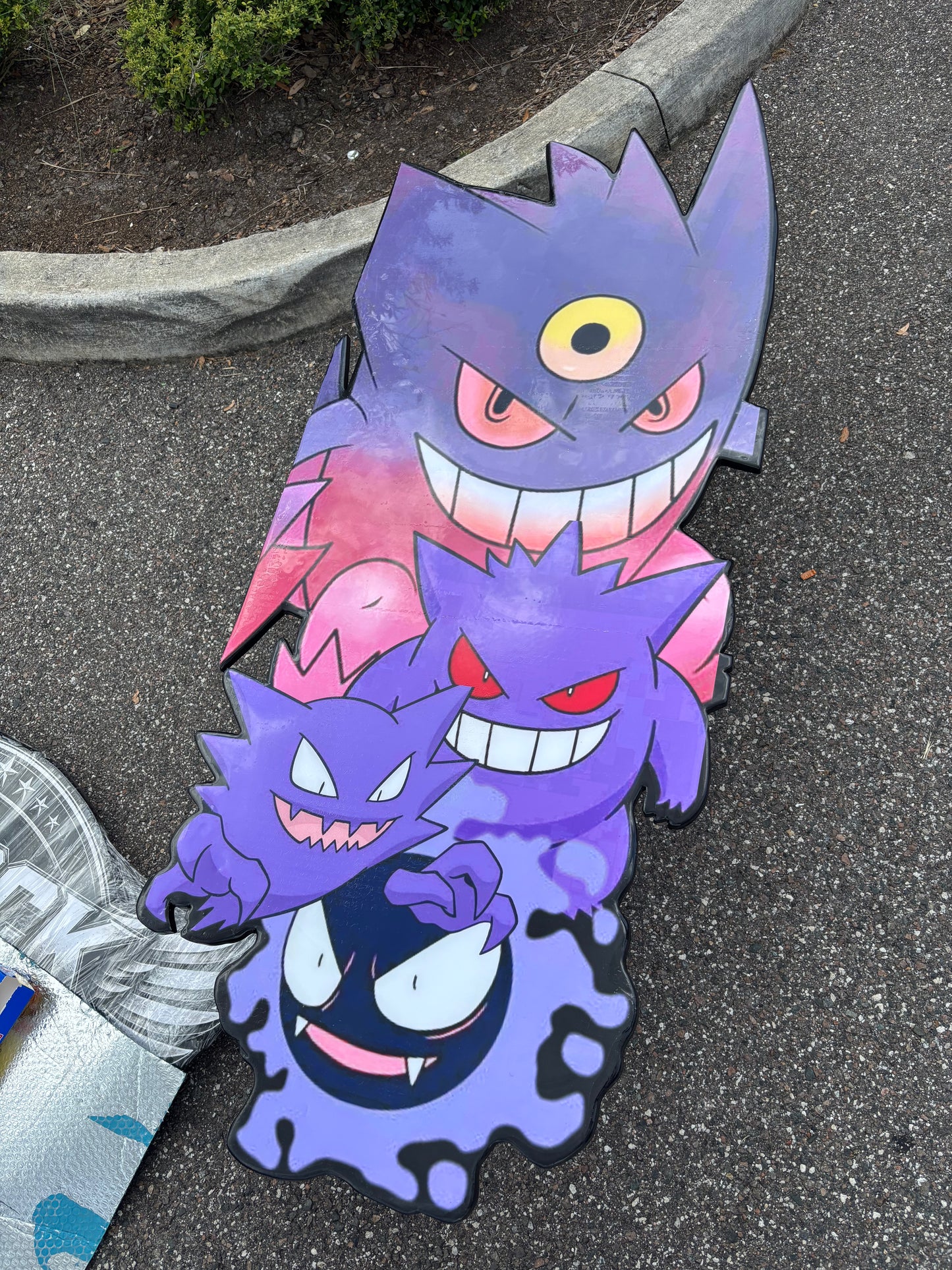 GENGAR EVOLUTION INSPIRED TABLE (5'x2')