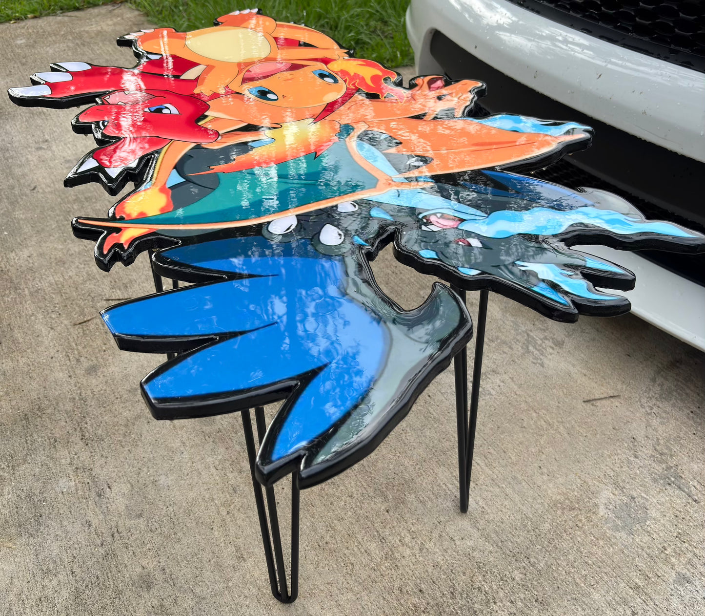 CHARIZARD EVOLUTION INSPIRED TABLE (2'x3.5')
